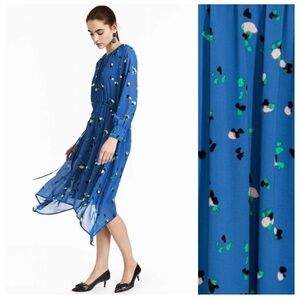 H&M Blue Patterned Asymmetric Dress